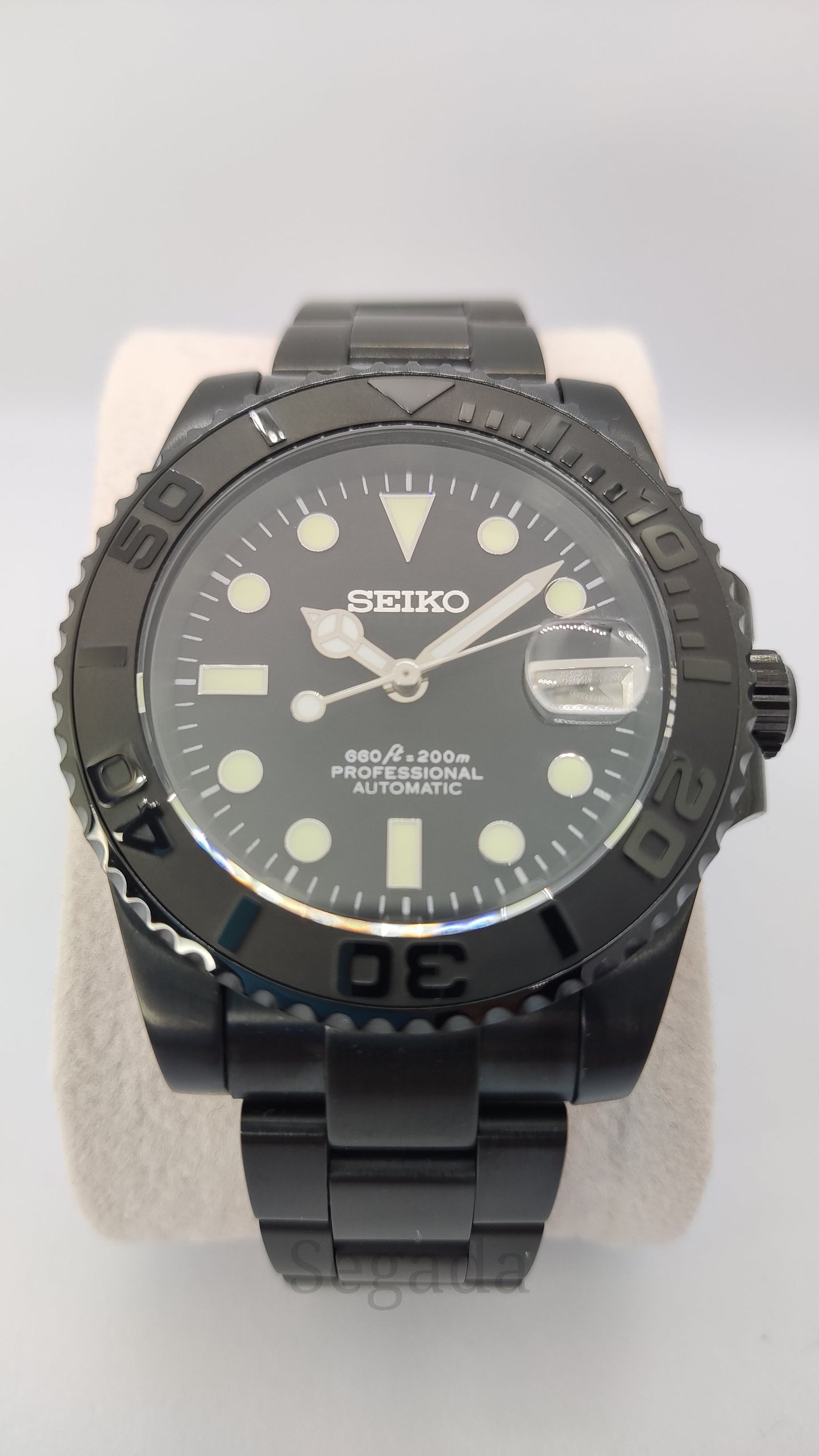Ceas DSW136 "Stealth Sub"