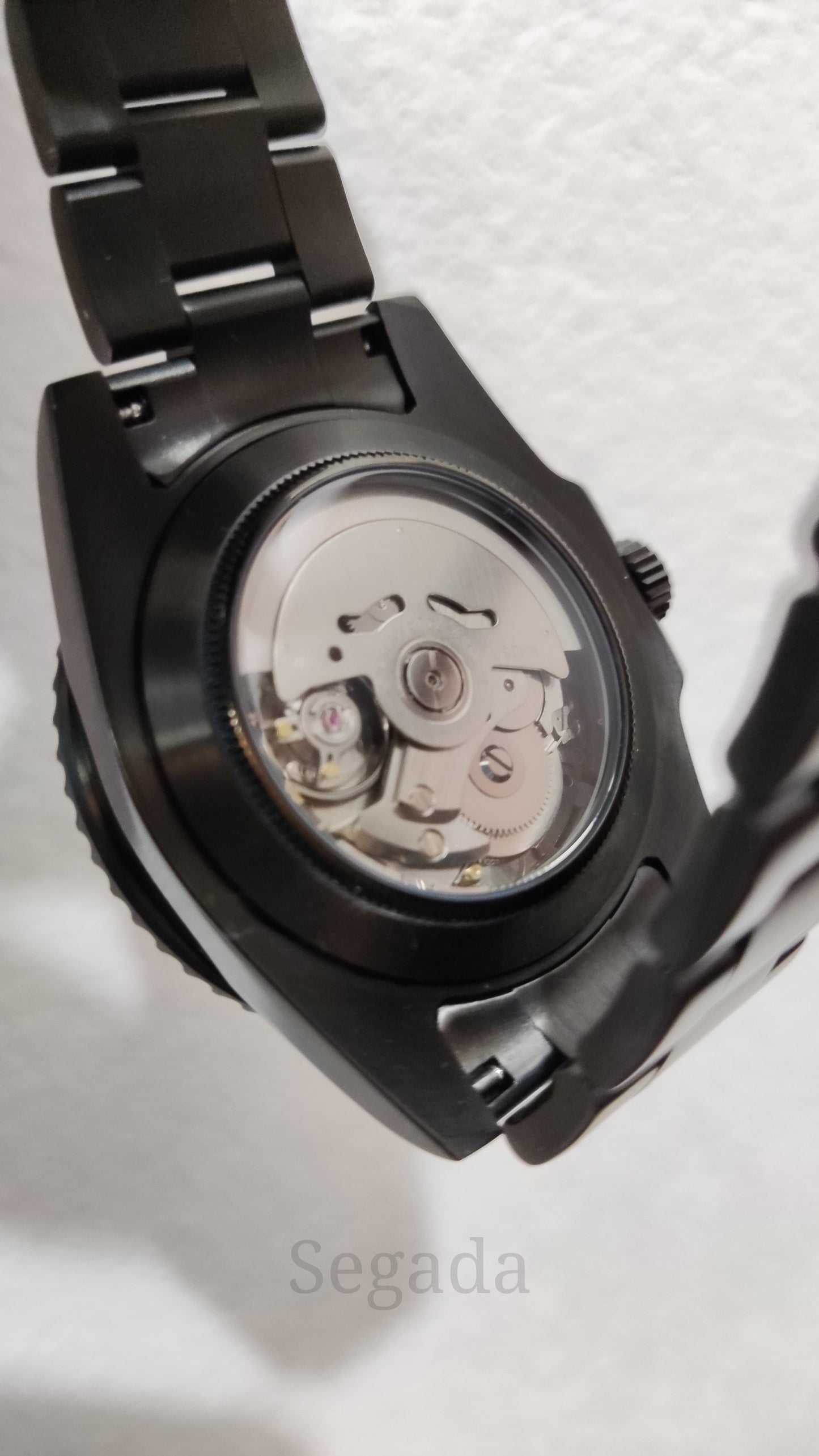 Ceas DSW136 "Stealth Sub"
