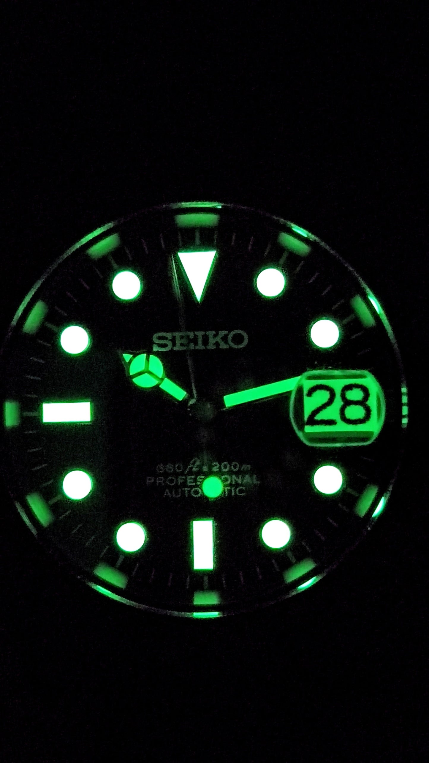Ceas DSW136 "Stealth Sub"
